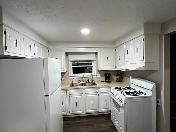 4th image of 353 Harding Ave NW