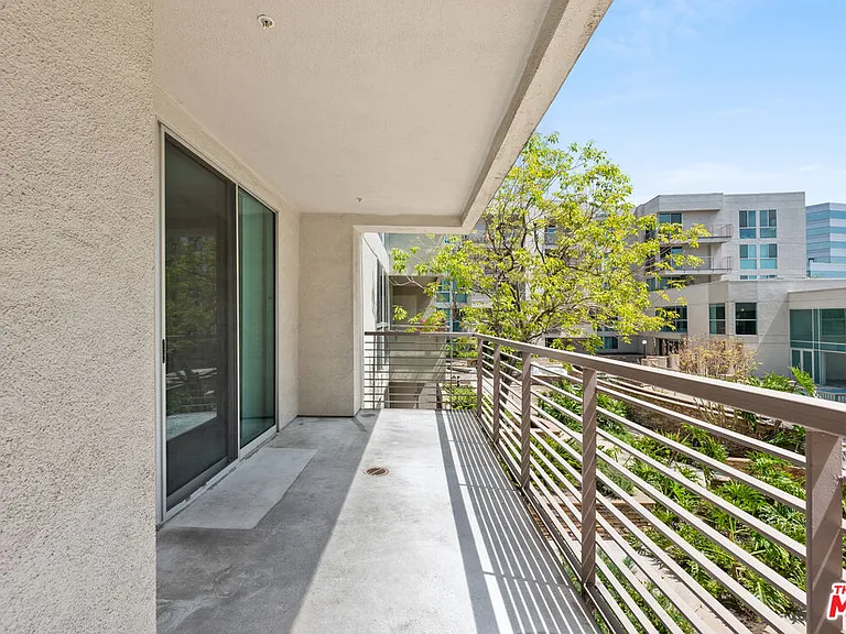 267 S San Pedro St #211 — Photo 18