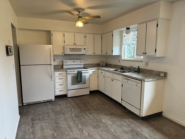 11310 W 46th Ave — Photo 3