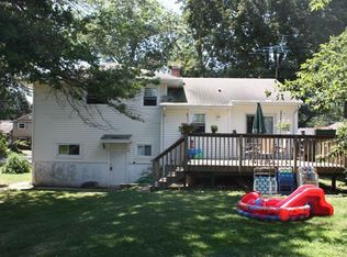 5 Probasco Dr, Allentown, NJ 08501