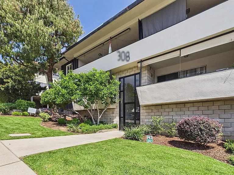 308 Raymondale Dr #7 — Photo 22