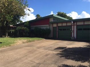178 San Marino Dr, Galveston, TX 77550