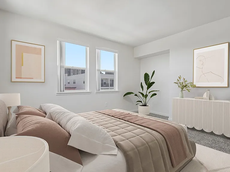 Park Avenue West — Photo 35