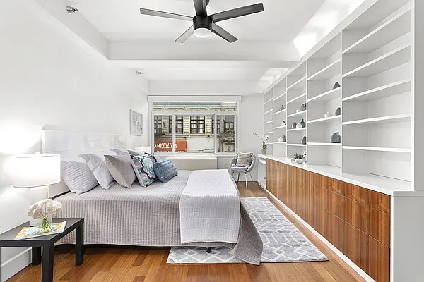 Sold by Compass | media 6