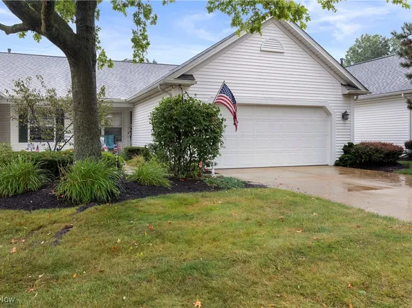 33929 Morning Glory Ln, North Ridgeville, OH 44039