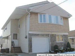 426 Dongan Hills Ave, Staten Island, NY 10305
