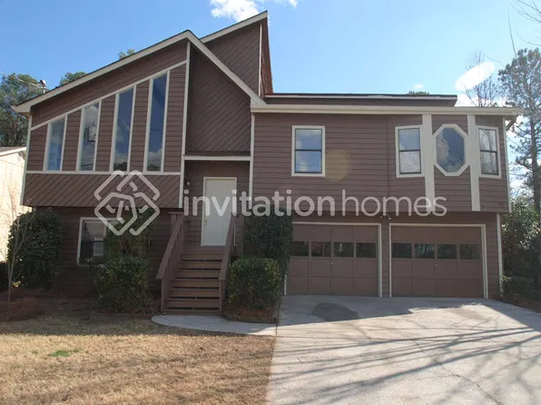 520 Canterbury Ln, Lawrenceville, GA 30046