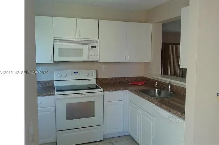 Villa Encantada Condo — Photo 2