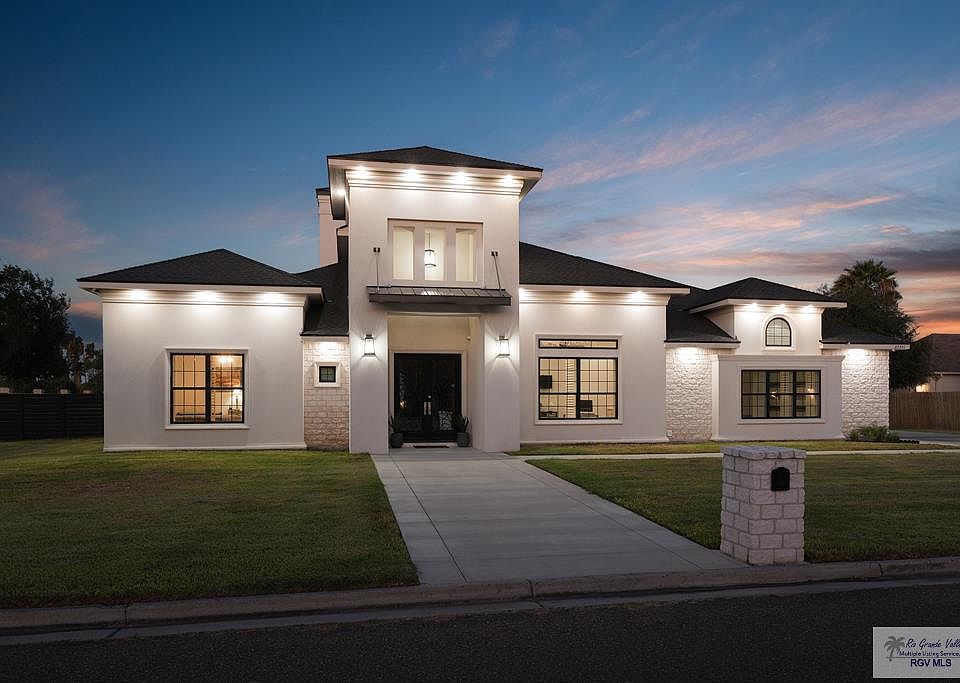 1st image of 27351 Daniella Ct
