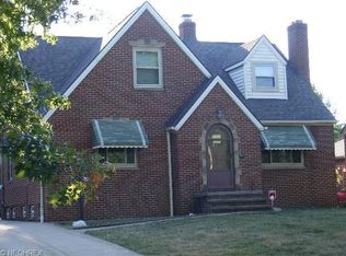 5908 Brookside Dr, Cleveland, OH 44144
