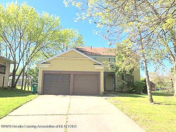 2nd image of 2700 Narraganset Dr