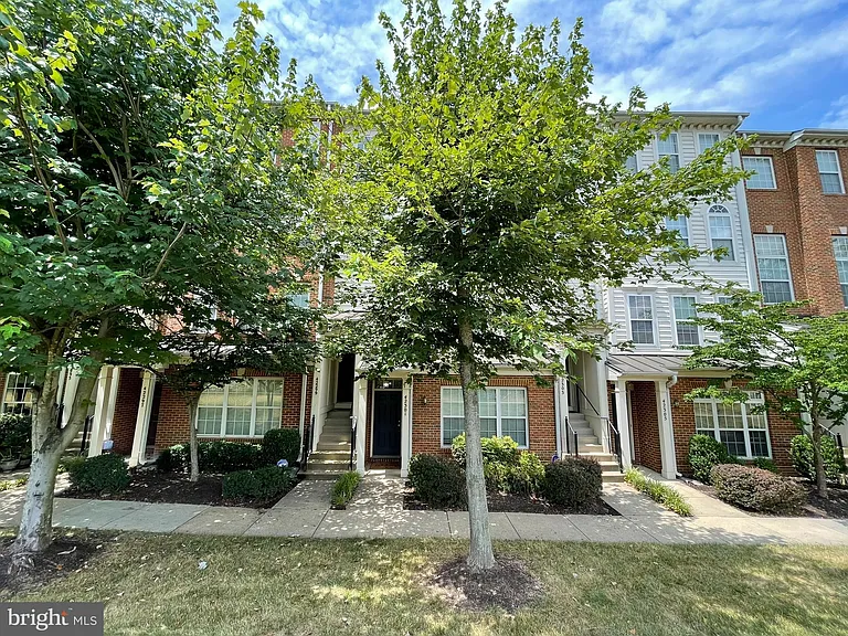 42301 Onyx Ter — Photo 25