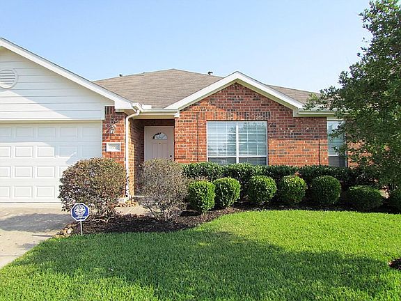 3rd image of 19235 Crescent Pass Dr