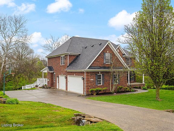 3rd image of 4820 Stanley Farm Ct