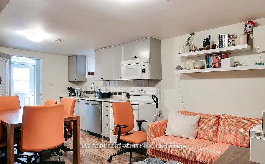 2 bed, $2,000 — Photo 2