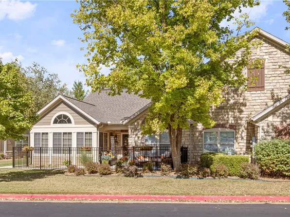 1002 SW Naphtali Blvd, Bentonville, AR 72713