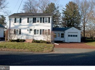 514 Village Rd W, Princeton Junction, NJ 08550