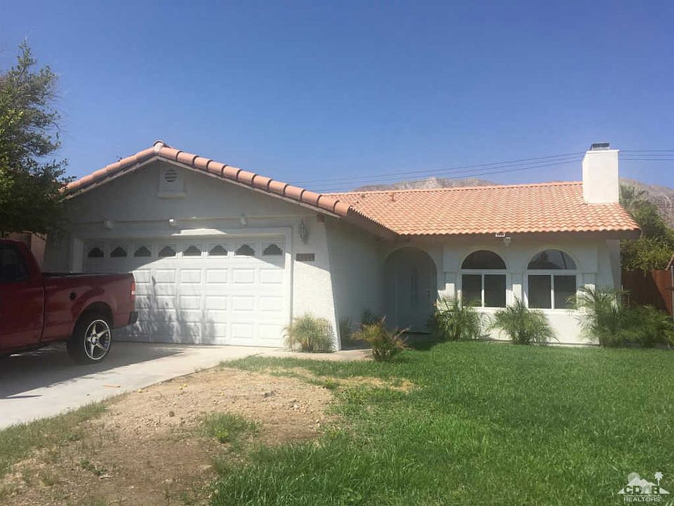 1st image of 52445 Avenida Martinez
