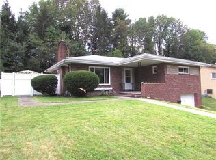 1194 Saint Vincent Dr, Monroeville, PA 15146
