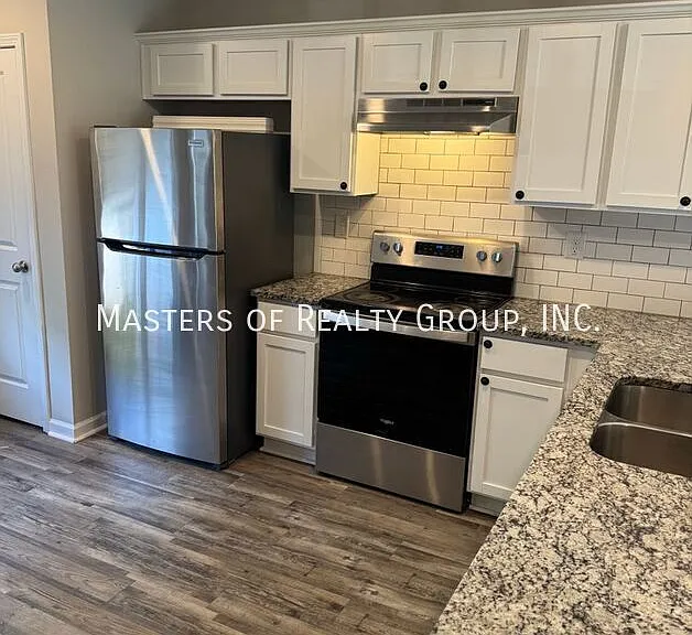 313 Ashigan St — Photo 4