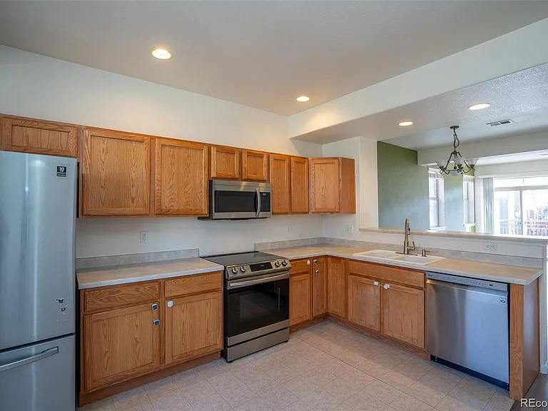 5477 Zephyr Ct #5477 — Photo 10