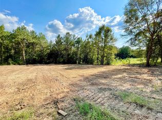 10 Shadow Wood Ln, Wetumpka, AL 36092