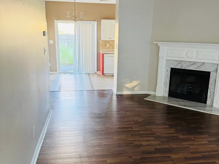 2932 Greyhawk Ln — Photo 21