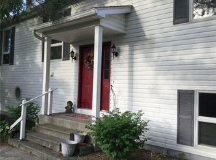 1110 Cherry Dr, Willard, OH 44890