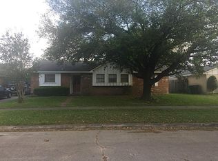 7407 Barberton Dr, Houston, TX 77036