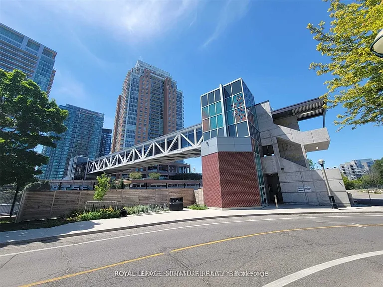 125 Western Battery Rd #2609 — Photo 35