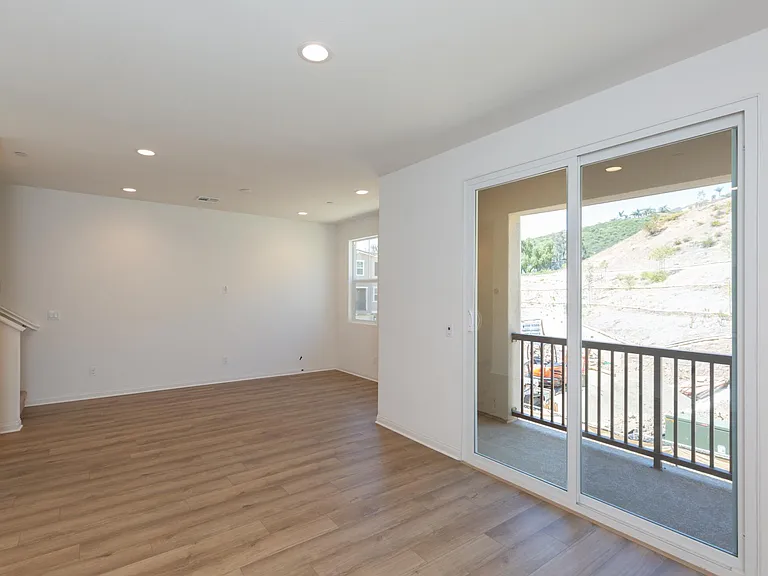 1923 Cicely St — Photo 13