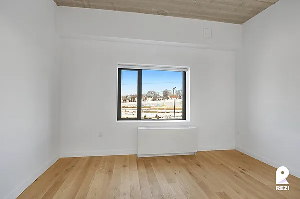 Rented by REZI | media 5