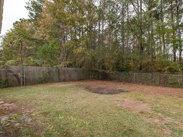 1041 Spring Villa Dr — Photo 26