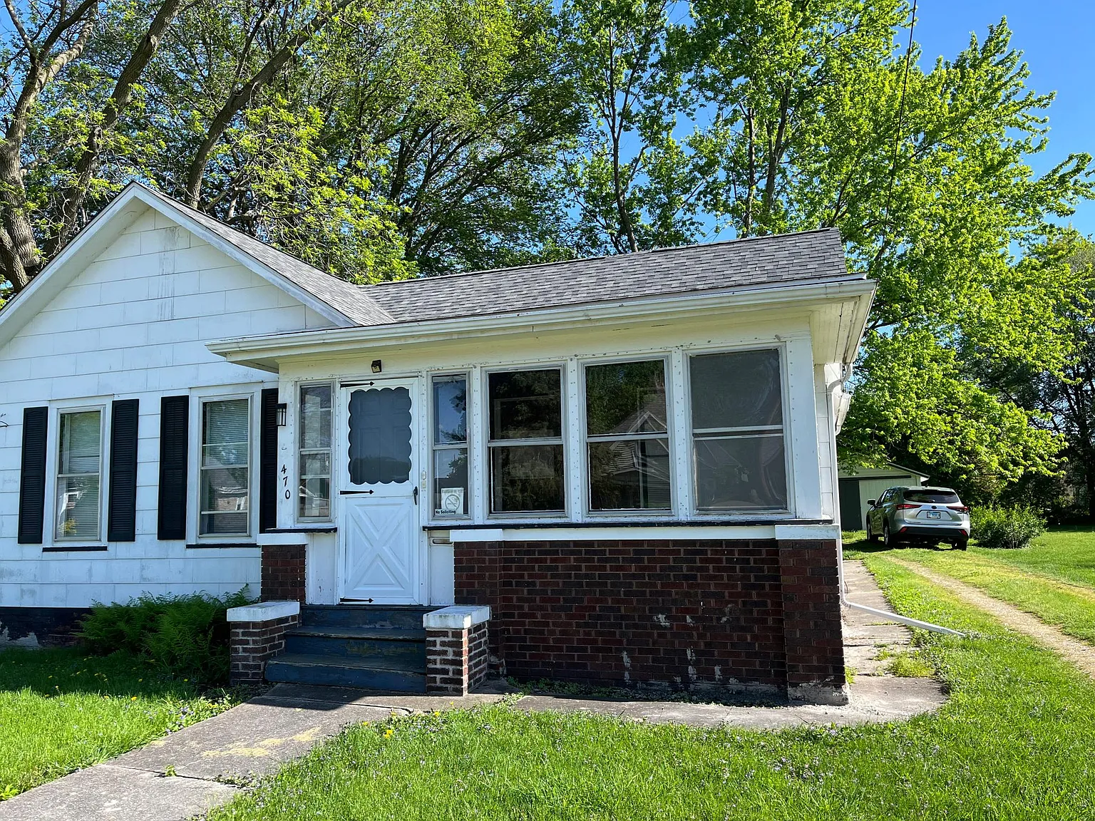 E 3rd St, Galesburg — Photo 1