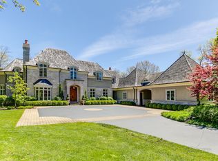 675 Leland Ct, Lake Forest, IL
