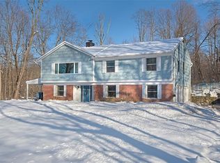 284 Croton Dam Rd, Ossining, NY 10562