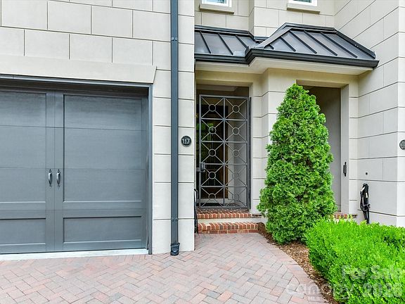 2nd image of 117 Huntley Pl