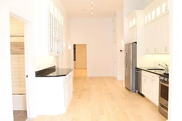 Rented by Level Group