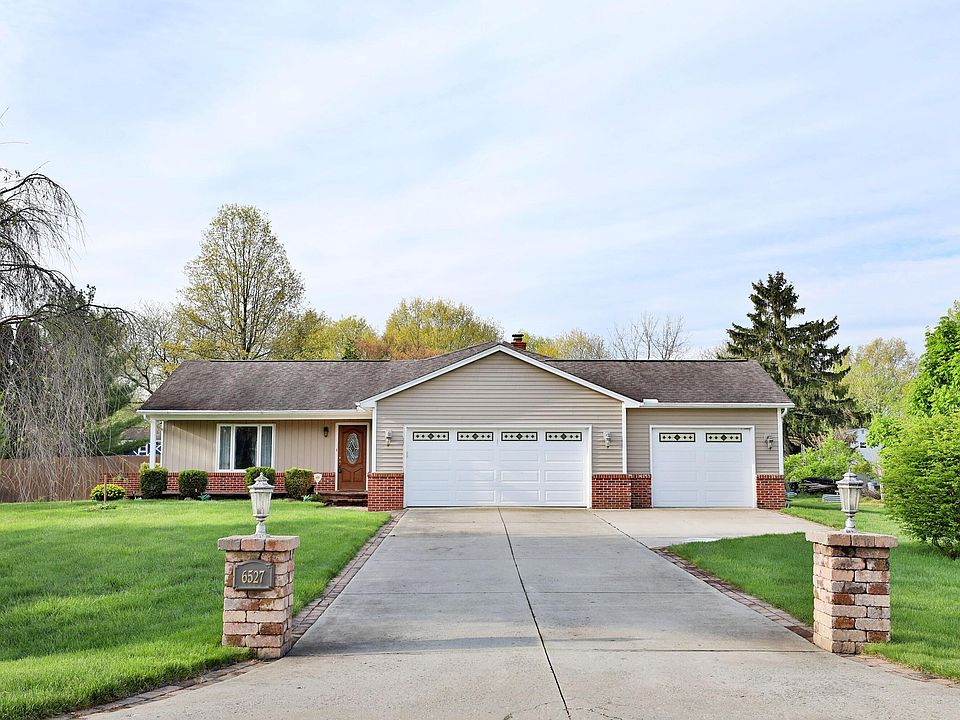 1st image of 6527 Riverton Cir NW