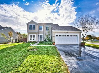 620 Joseph St, Lake In The Hills, IL 60156