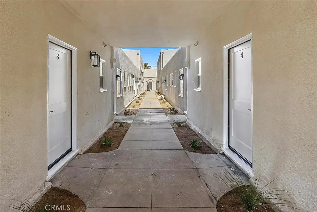 1 bed, 605 sqft, $2,250 — Photo 3