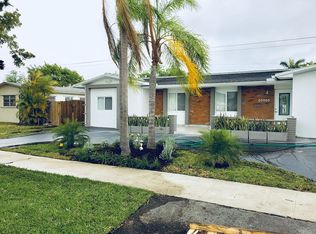 20965 NE 19th Ct, Miami, FL 33179