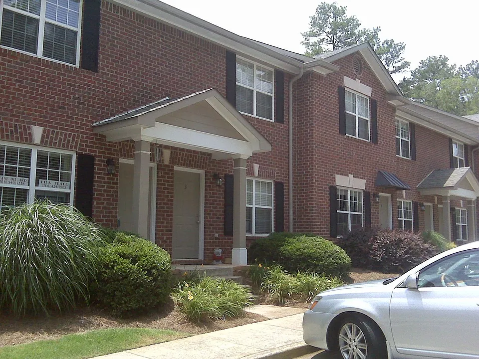 460 Barnett Shoals Rd #B3