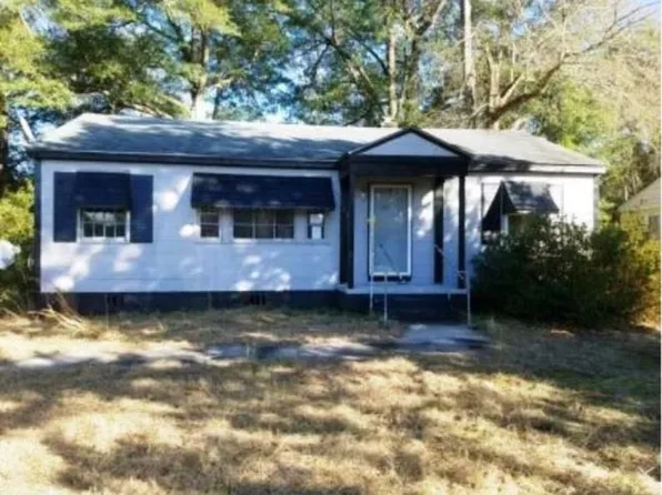 126 Lawton Dr, Fairfax, SC 29810