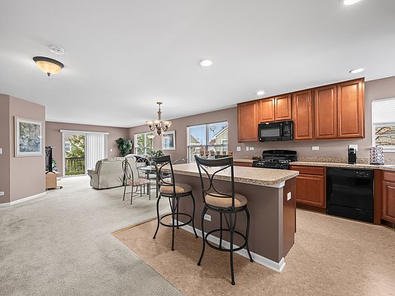 3rd image of 1246 Chesterton Dr #2