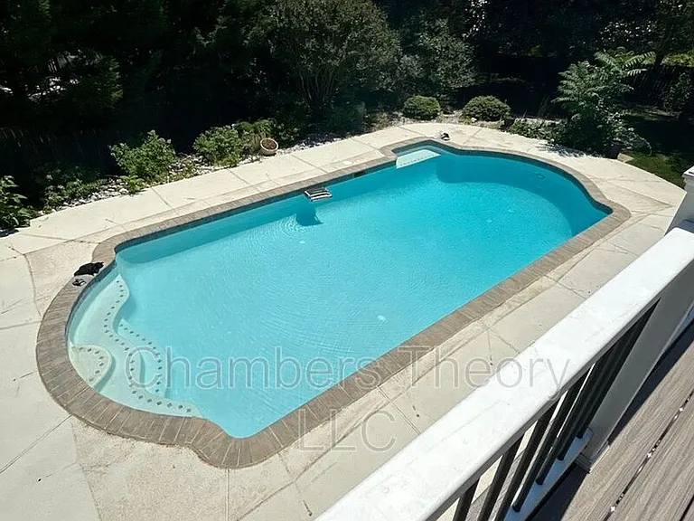5827 Wessex Ln — Photo 3
