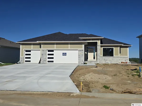 10905 N 160th St, Bennington, NE 68007