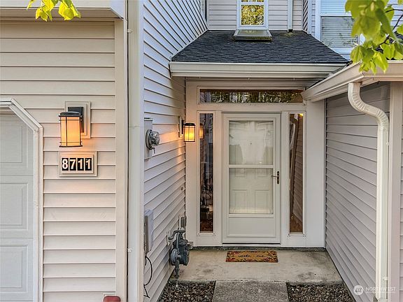 4th image of 8711 NE 17th Street #77