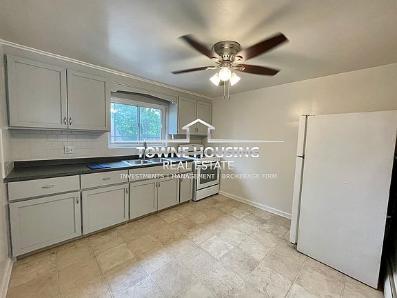 2nd image of 335 Buffalo St APT 1