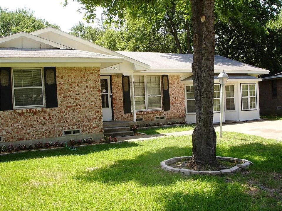 1st image of 2706 Virginia Dr